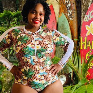 NEW Floral Rash Gaurd Swimsuit